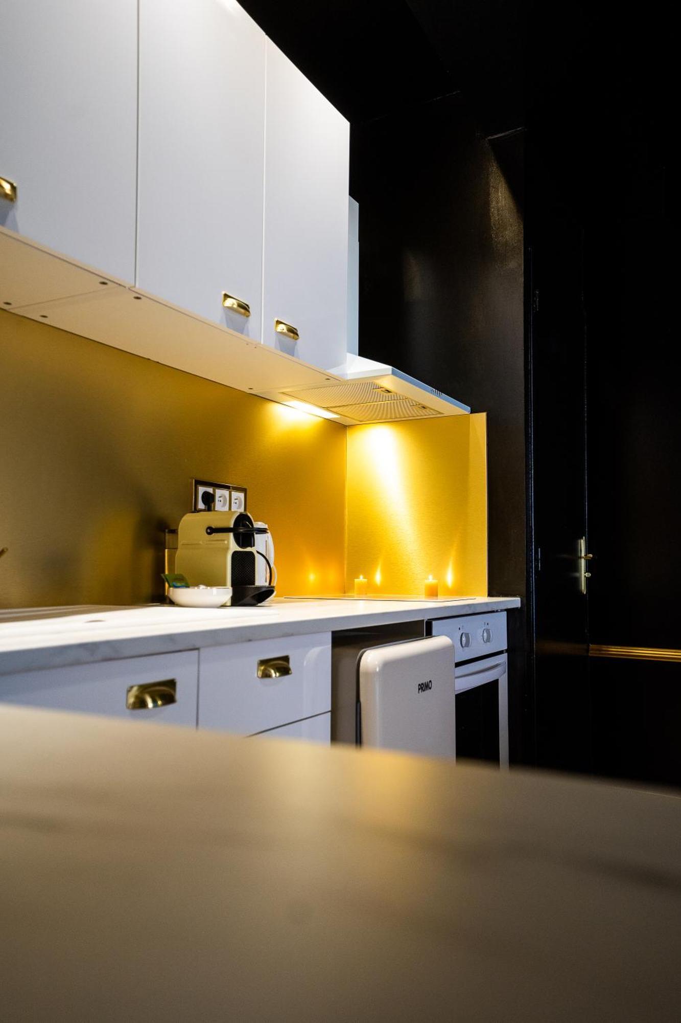 Appartement D'Exception Avec Jacuzzi Villefranche-sur-Saone Luaran gambar